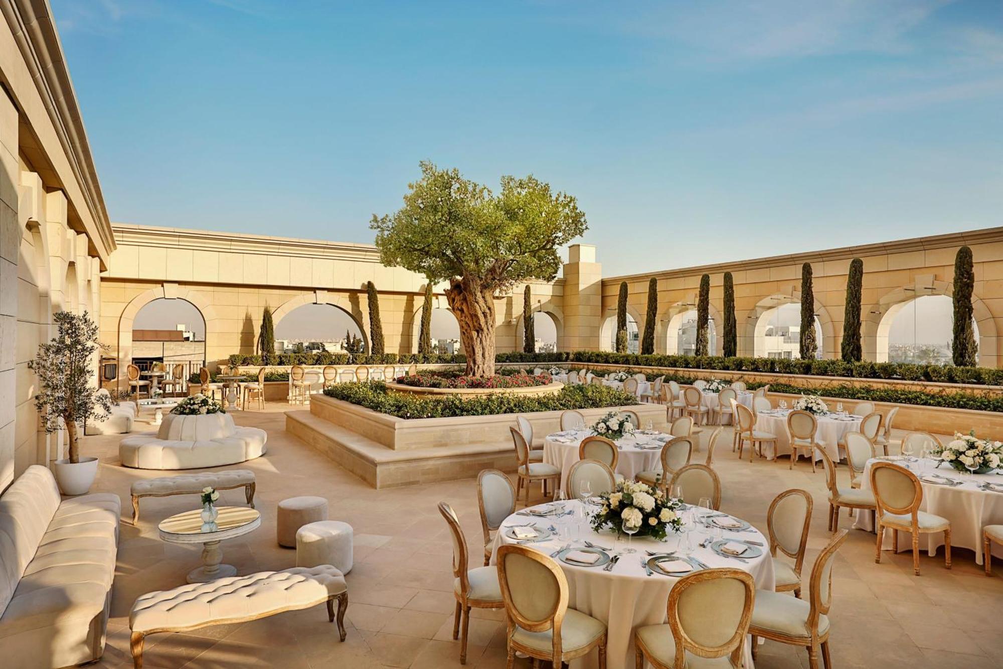 The Ritz-Carlton, Amman Hotel Exterior photo